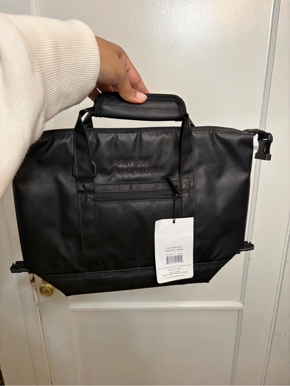 NWT CalPak Insulated 8L Soft-Sided Cooler in Black - Picture 6 of 6
